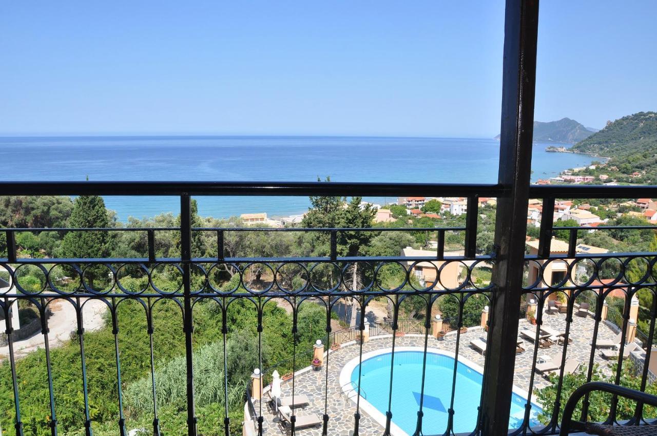 Dina'S Paradise Agios Gordios  Exteriör bild