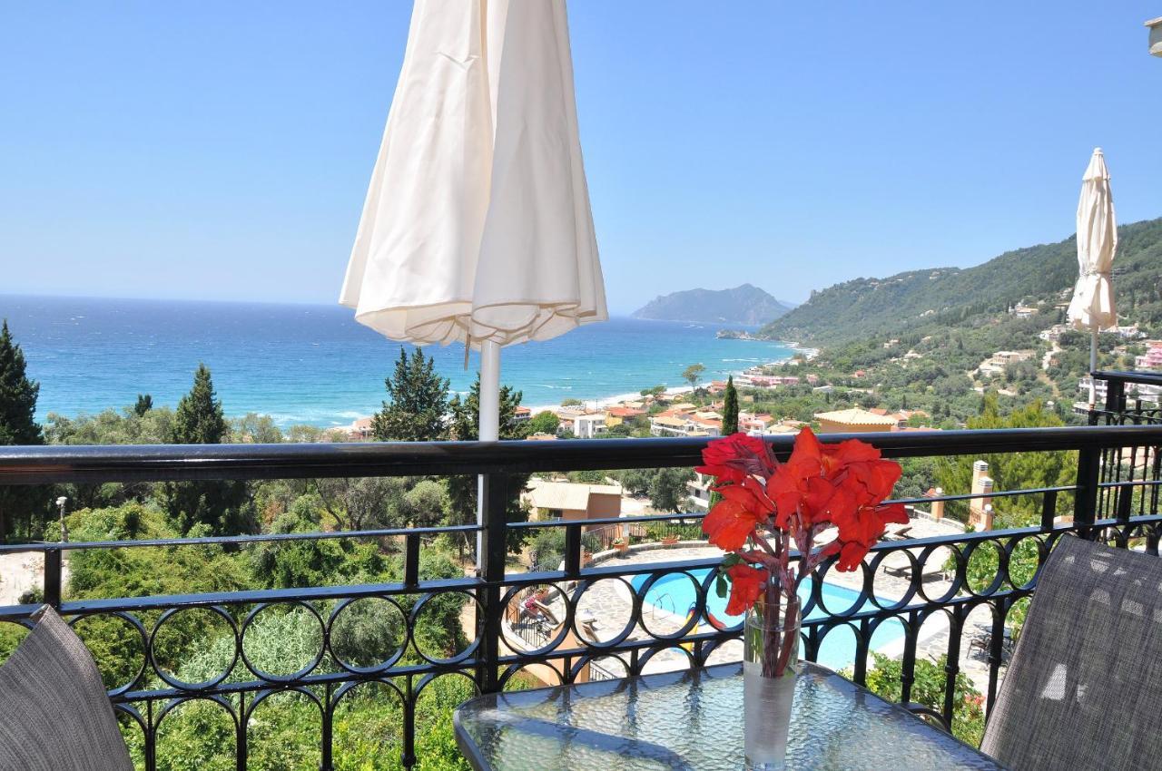 Dina'S Paradise Agios Gordios  Exteriör bild