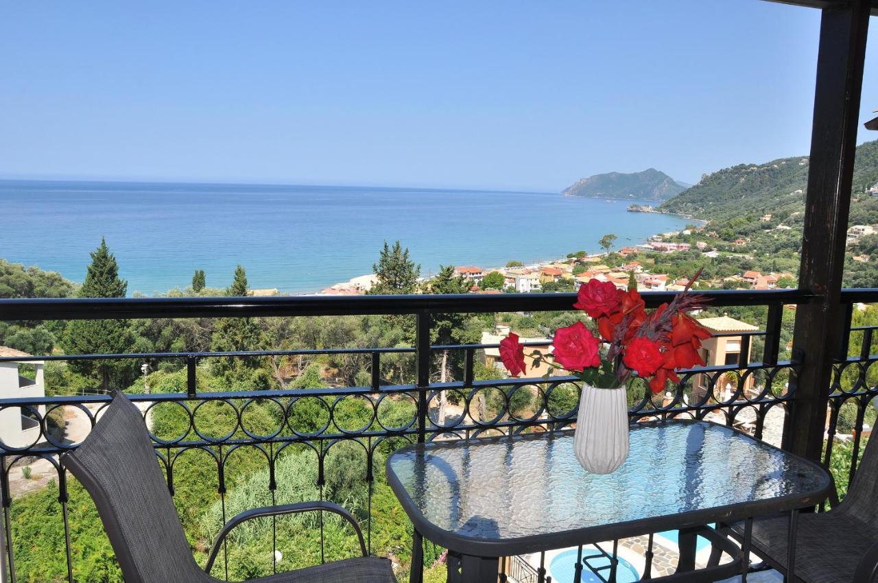 Dina'S Paradise Agios Gordios  Exteriör bild